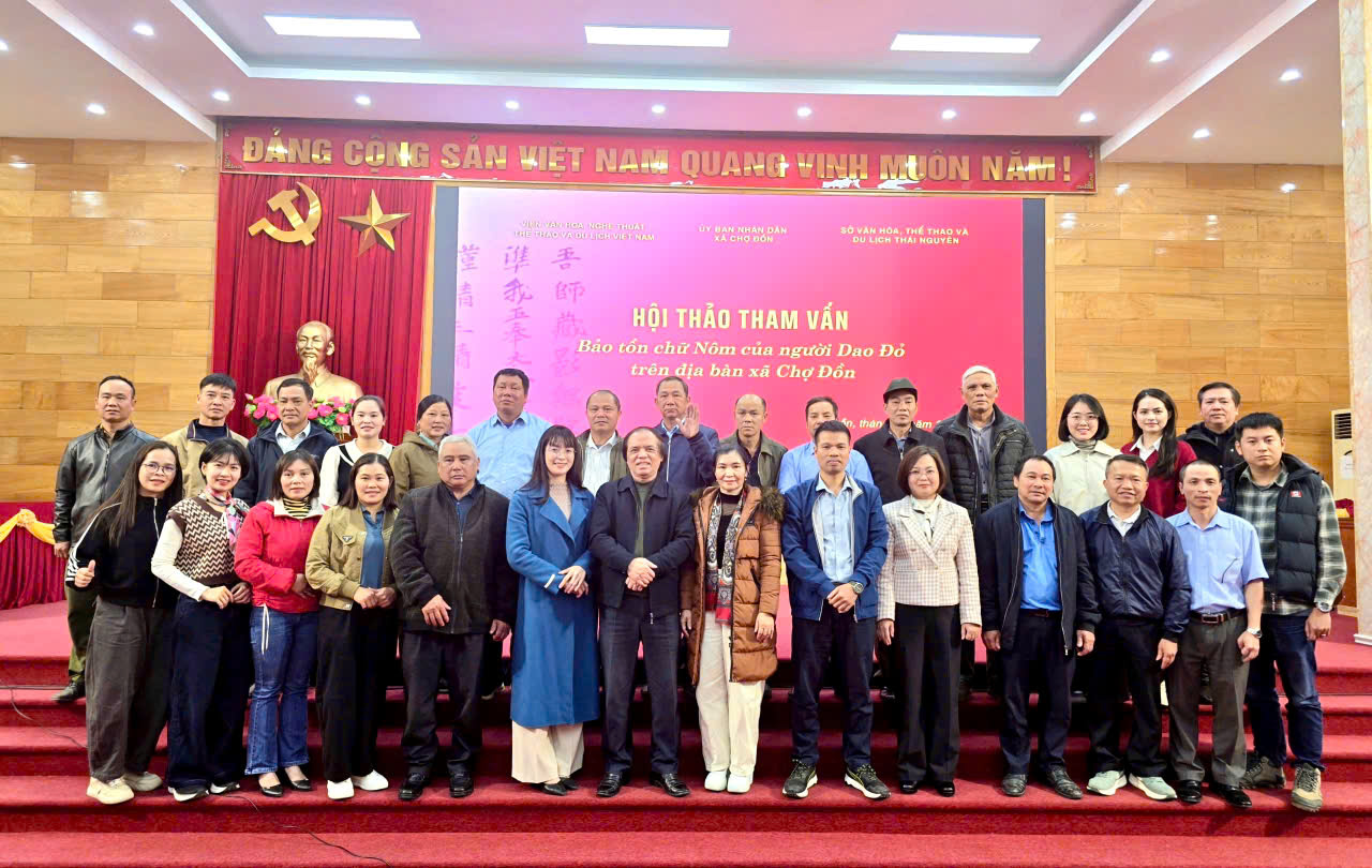 Tiến sỹ Bùi Quốc Linh tham gia Hội thảo tham vấn “Bảo tồn chữ Nôm của người Dao đỏ trên địa bàn xã Chợ Đồn”